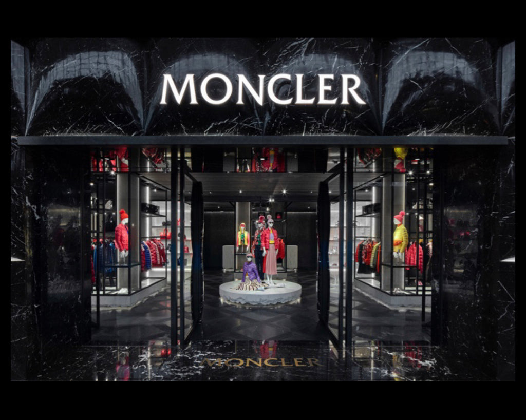 MONCLER POP UP STORE